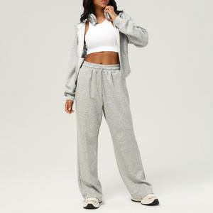 Ensemble de survêtement 2 pièces pour femme, respirant, avec cordon de serrage, streetwear, coupe ample, pantalon de survêtement à jambes larges et sweat-shirt - Product Image 2
