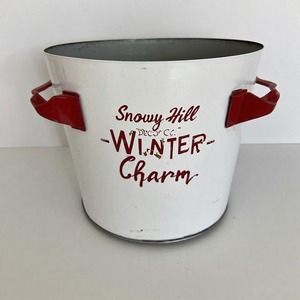 Merry Mantle Planter With Winter <b>Magic</b> Charm Ideal for Garden Corners or Porch Decor During the Festive Christmas Season - Product Image 5