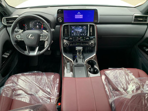 พวงมาลัย LX600 2022 Lexus AWD Drive SUV สำหรับเบาะหนังครอบครัวพวงมาลัยซ้ายอะลูมิเนียมอัลลอยแร็คหลังคา