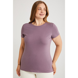 Camiseta Básica de Cuello Redondo y Corte Ajustado para Mujer, Talla Grande, Marca ETHIQUET Mayra - Product Image 1