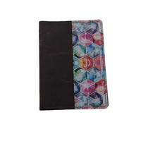 Étui pour passeport personnalisable en cuir véritable de qualité supérieure unisexe avec fente pour carte et imprimé de fleurs