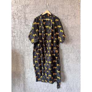 Robe Kimono Bohème en Coton Faite Main à Imprimé Bloc, Peignoir Doux Tissé avec Taille Élastique, Taille XS Familiale pour Vêtements d'Intérieur Printaniers ODM - Product Image 2