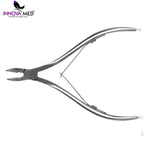 Pince à cuticules en acier inoxydable Staleks, coupe-ongles, outil de manucure pour les doigts, éliminateur de peaux mortes, outil de soin INNOVAMED INSTRUMENTS - Product Image 3