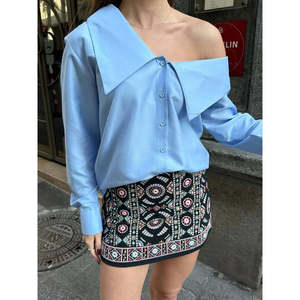 Blusa con Detalle de Cuello para Mujer 2502 - Product Image 3