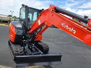 รถขุดขนาดเล็ก Kubota KX040-5 ปี 2025 รถขุดตีนตะขาบขนาดกะทัดรัด 4 ตัน |   รถขุดขนาดเล็กไฮดรอลิก Kubota KX040-5 มือสอง 4 ตัน สำหรับขาย - Product Image 2