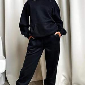 Conjunto de 2 piezas de invierno informal para hombre, sudadera de gran tamaño con hombros caídos, pantalones transpirables, sudaderas con capucha tejidas cómodas - Product Image 4