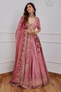 Fournisseur en vrac Vente à chaud Vêtements de fête ethniques Japon Satin Soie Broderie Séquence Codding Travail Lehenga Choli - Product Image 4