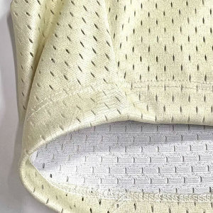 Meilleure vente OEM vente en gros de shorts en maille pour hommes à taille moyenne avec fermeture élastique et impression numérique couleur unie sur mesure - Product Image 3