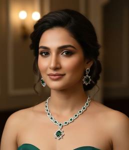 Indian Exporter Emerald Star Royale <b>Necklace</b> & Earrings Set for Weddings or Birthdays and Special Occasions for Sale - Product Image 2