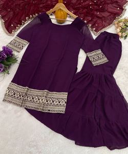 TOP DE TRABAJO DE SECUENCIA BORDADA DE DISEÑADOR SHARARA DUPATTA FESTIVA PRECIO AL POR MAYOR ROPA ÉTNICA SEDA PÚRPURA - Product Image 4