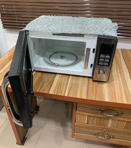 Electrodoméstico de cocina fabricado en China, microondas empotrable de 25 litros, pantalla táctil completa, vidrio negro, microondas integrado con kit de embellecedores en venta. - Product Image 6