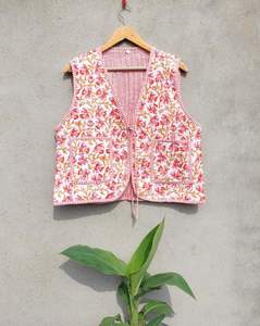 Manteau d'hiver de Style bohème pour femmes fait à la main unisexe court matelassé Kantha veste coton main bloc vestes indien tissé décontracté - Product Image 1