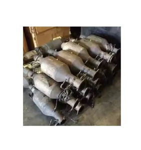 Convertisseur catalytique utilisé à des performances fiables en excellent état avec une excellente offre de tuyaux d'échappement à bas prix - Product Image 2