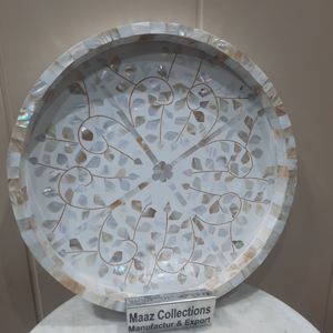 Plateau rond en nacre moderne écologique avec poignées en bois Plateau de service décoratif au meilleur prix pour le Ramadan fait à la main en Inde - Product Image 3