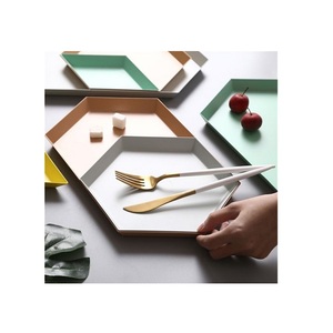 Plateau de service alimentaire en cuir de la meilleure qualité Plateau de service de collations de forme ovale au design unique à un prix abordable - Product Image 5