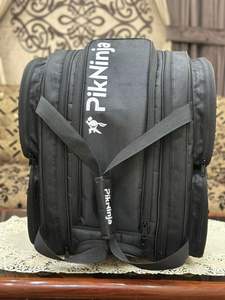 Mochila de Pickleball para Exteriores con Marco Externo de Alta Demanda, 50-70L, Impermeable de PU, Multifuncional, con Compartimento Térmico para Raquetas, la Más Vendida - Product Image 3