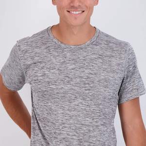 Vêtements de sport à séchage rapide en polyester pour hommes T-shirts à motifs multicolores - Product Image 1