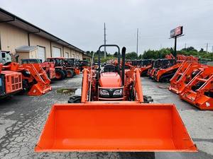 2023 KUBOTA M7060HD12 | Tractor agrícola Kubota usado de la mejor calidad - Product Image 3