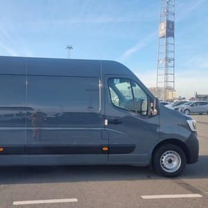 Camioneta Renault Master L3H2 2024 Usada, Volante a la Derecha, Motor Diésel 2.3L, Transmisión Automática de 6 Velocidades, 150HP, Tracción Delantera, en Venta - Product Image 1