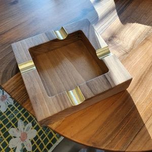 Cendrier de bureau rond en bois de style américain fait à la main de luxe, qualité supérieure pour la maison, l'hôtel et la restauration - Product Image 2