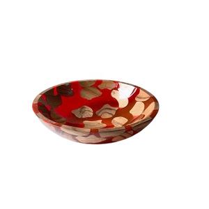 Bol de service Transparent en résine époxy de couleur rouge, incrustation en bois, vaisselle, saladier, personnalisé, décor de maison, bol en bois de concepteur - Product Image 1