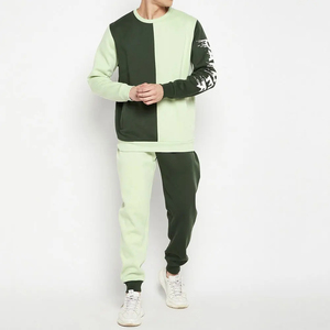 2025 nueva llegada calidad Premium estampado en relieve hombres chándal cuello con capucha sólido directo de fábrica hecho diseño de alta venta - Product Image 1