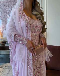 Vestido Kaftan Jalabiya de lujo bordado a mano con perlas y lentejuelas y Sheila a juego para mujer - Product Image 1