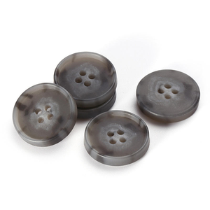 Boutons en corne véritable haut de gamme, colorés, à 4 trous, fausse corne personnalisée, motif animal, durables, faits à la main, accessoires vestimentaires - Product Image 4