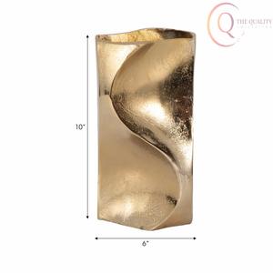 Jarrón Decorativo de Metal Hecho a Mano de Primera Calidad, Diseñado para Diseñadores de Interiores y Estilistas del Hogar que Buscan Piezas de Decoración Elegantes - Product Image 4