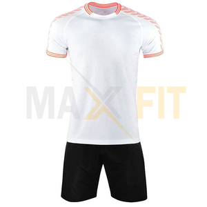 เสื้อฟุตบอล MAXFIT,เครื่องแบบสโมสรล่าสุดออกแบบเสื้อฟุตบอลพิมพ์โลโก้เครื่องแบบทีมฟุตบอลสวมใส่โดย - Product Image 4