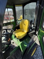 Tracteur de jardin diesel hydrostatique tout-terrain robuste 2006 avec cabine fermée pour la tonte, le remorquage et le déneigement