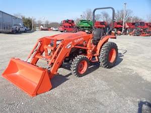 รถแทรกเตอร์ L3902HST 2023 Kubota ใช้แล้วใหม่ - Product Image 6