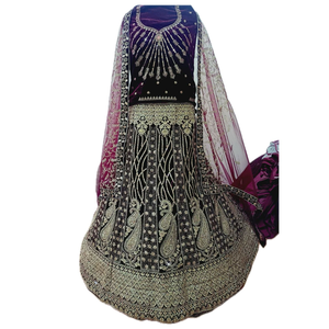 Lehenga ชุดเจ้าสาวกำมะหยี่ตาข่าย1.20ม. ขอบสี่ด้าน butti ไหวพริบคู่-น่าทึ่งปาร์ตี้ฤดูร้อนฤดูหนาว - Product Image 3