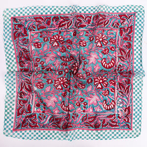 Foulard carré en coton imprimé floral 100 % coton, doux, écologique et respirant, pour sports de plein air, voyages, couvre-chef et écharpe de cou – Vente en gros - Product Image 4