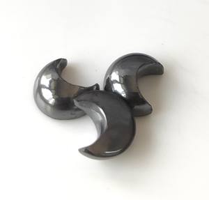 Venta al por mayor de hematita natural en forma de luna creciente 8mm-30mm media luna parte posterior plana piedras preciosas sueltas para la fabricación de joyas - Product Image 3