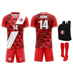 Camiseta de Fútbol de Manga Corta Transpirable con Diseño Personalizado Impreso Digitalmente y Logotipo Personalizado para Uniforme de Fútbol Masculino - Product Image 1