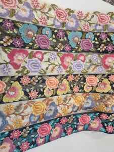 Encaje bordado de flores cosido a mano de nuevo diseño, encaje de borde de vestido - Product Image 3