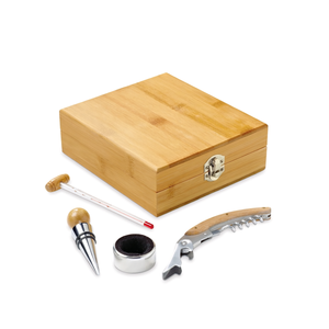 Ensemble de vin personnalisé Naig, gadgets de service pour boissons dans une élégante boîte en bois - Product Image 2