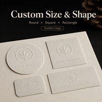 Étiquettes personnalisées en papier texturé gaufré pour stores enrouleurs, autocollants vierges avec logo personnalisé en creux pour emballages de produits de soin et de bougies