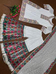 ชุดสูทแบบชาวอินเดียชุดสูทแบบปากีสถานชุดสูทขนาดใหญ่ลาย fuax georgette ดีไซเนอร์ใหม่ - Product Image 2