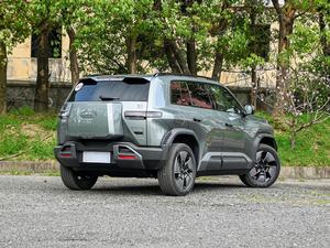 Vehículo Eléctrico Cheng Bao 3 SUV Todoterreno con Chasis Ultra Resistente y Tracción en las Cuatro Ruedas de Alta Tecnología - Product Image 2