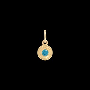 Colgante de Topacio Azul Redondo, Piedra Natal de Diciembre, Gema Azul, Chapado en Oro, Joyería Delicada Hecha a Mano para Mujer - Product Image 1