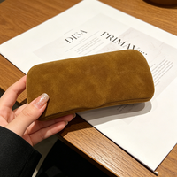 Étui rigide personnalisé pour lunettes de soleil et de lecture en similicuir suédé PU mat avec charnière à ressort, style vintage