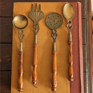 Juego de Cubiertos de Acero Inoxidable Plateado, Mango con Acabado de Alto Brillo, Estilo Real, Diseño Moderno, Libre de BPA, Apto para Lavavajillas, para Fiestas - Product Image 2