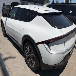 Voiture électrique d'occasion 2024 EV6, longue autonomie, légèrement utilisée - Product Image 4