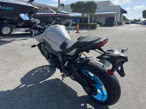 Motocicleta MT-10 2025 - Product Image 5