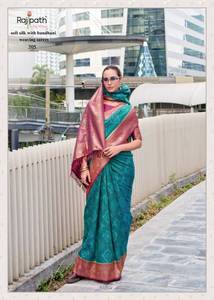 Collection de saris en soie douce de qualité supérieure avec tissage Bandhani disponible au tarif de gros idéal pour les tenues de fête et de fête - Product Image 4