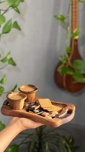 Plateau de service classique en bois carré peint à la main pour cadeaux - Product Image 4