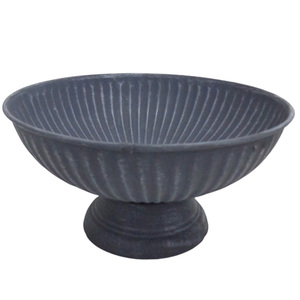Bol à salade de service rond en métal, bol de service blanc pour la décoration de cuisine et de table faite à la main - Product Image 2