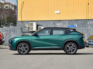 Dongfeng Aeolus, Vehículo SUV de 5 Plazas, Gasolina, Vehículo SUV Haohai o Vehículo SUV Eléctrico Híbrido para Pasajeros - Product Image 3